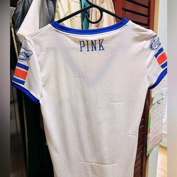 PINK Gators Jersey - Picture 2 of 3